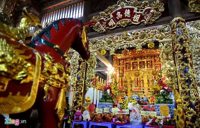 Toan canh nha tho To cua Hoai Linh o Sai Gon hinh anh 8