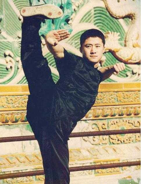 Sao võ thuật nửa ngón có vượt qua bóng Lý Liên Kiệt? - 3