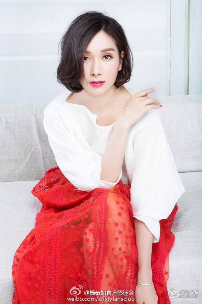 Tinh duyen lan dan cua Hoa hau tung bi danh ghen o nha hang hinh anh 3