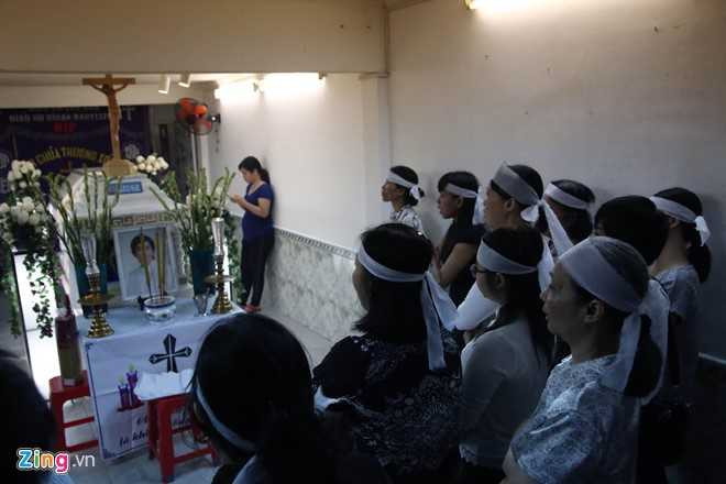 Ba Minh Thuan ke loi cuoi cua con trai truoc khi mat hinh anh 12