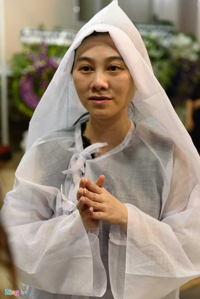 Dong nghiep toi vieng NSND Thanh Tong trong dem muon hinh anh 2