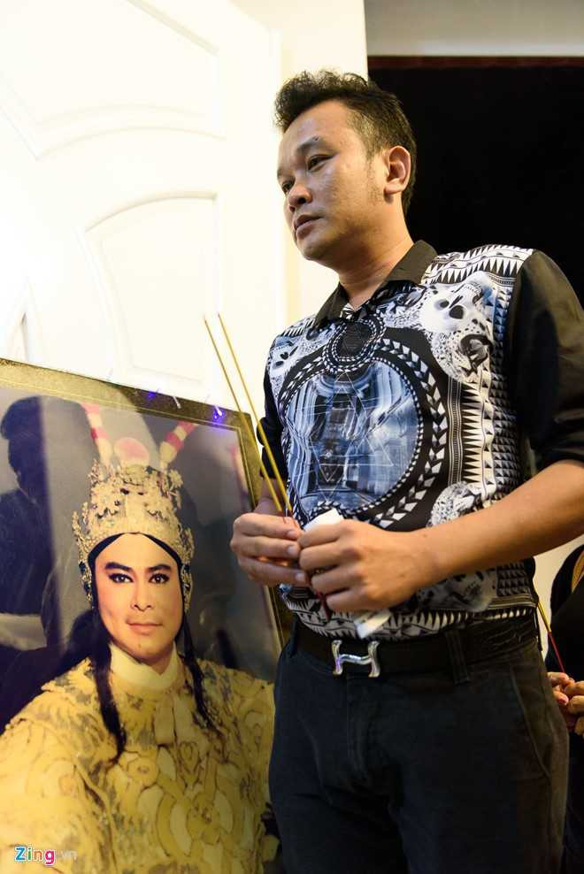 Dong nghiep toi vieng NSND Thanh Tong trong dem muon hinh anh 9