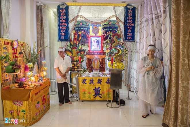 Dong nghiep toi vieng NSND Thanh Tong trong dem muon hinh anh 1