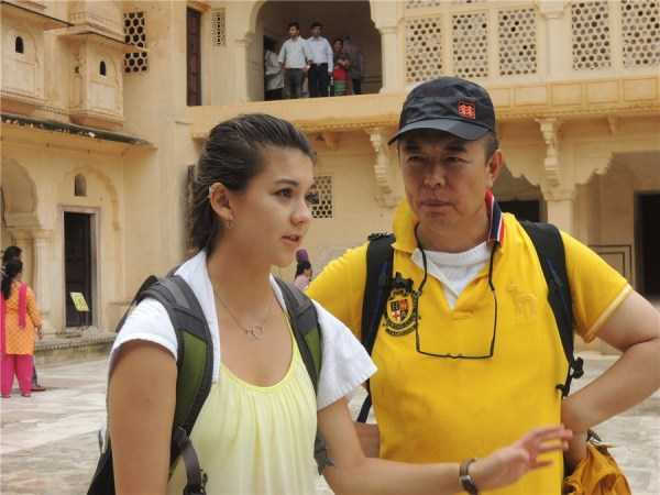 Ngất ngây vẻ đẹp như ánh trăng của con gái 