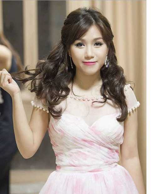 bat ngo truoc su thay doi kho tin cua ca si thuy chi sau thoi gian o an - 3