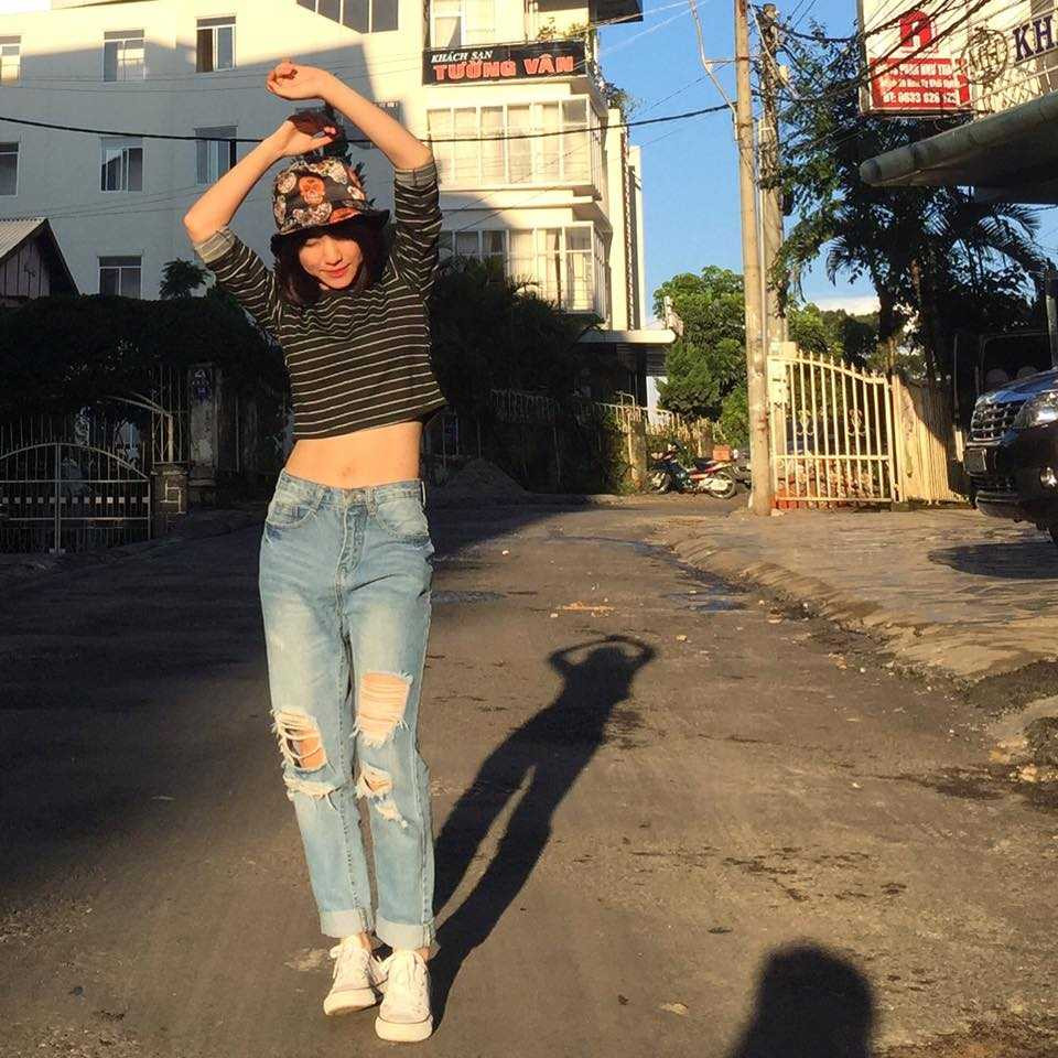 Cuộc sống của Hòa Minzy thay đổi thế nào sau chia tay bạn trai? - 16