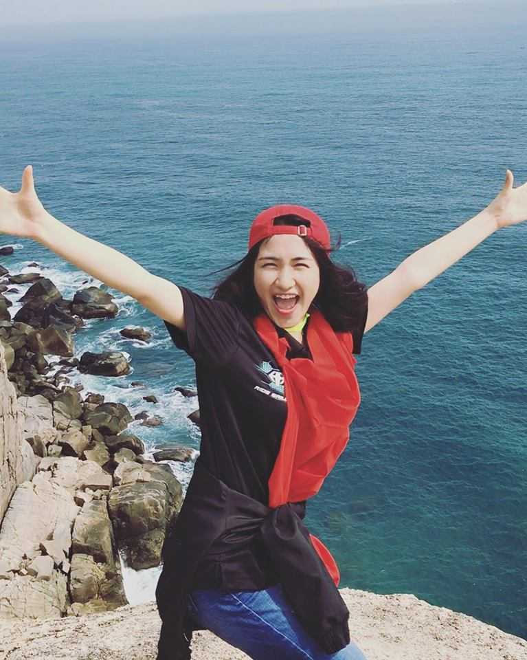 Cuộc sống của Hòa Minzy thay đổi thế nào sau chia tay bạn trai? - 18