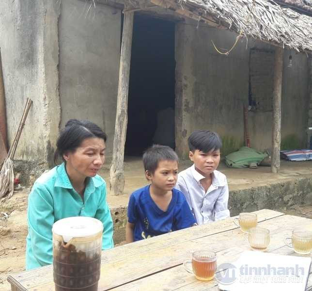 thanh-hoa-hoan-canh-dang-thuong-cua-hoc-sinh-viet-don-xin-thoi-hoc-vi-bo-me-om-nha-het-gao-an-55-220243