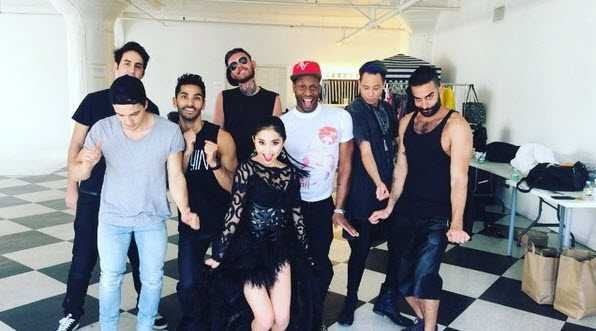 Không thể rời mắt khỏi cô gái Cần Thơ đang