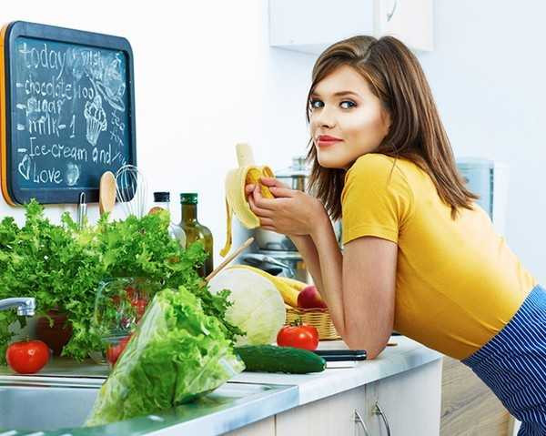 Meo hay giup loai bo chat gay ung thu khoi rau, thit, tom hinh anh 1