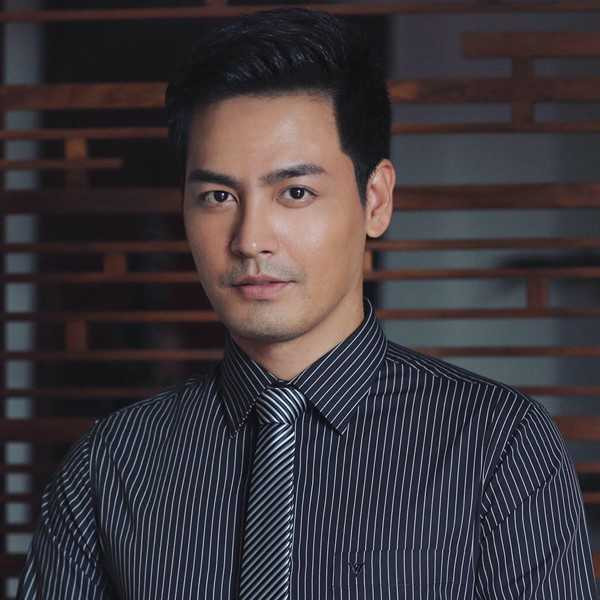 MC Phan Anh huy dong hon 2 ty dong ung ho mien Trung hinh anh 1