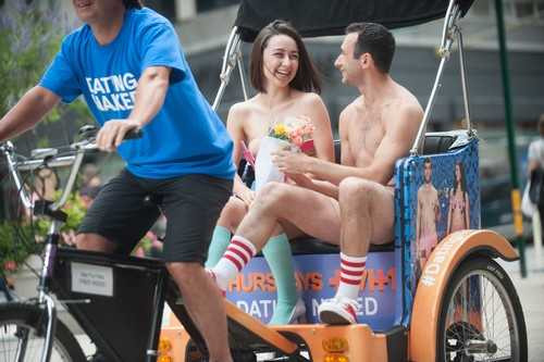 Show hẹn hò khoả thân vẫn nóng trên truyền hình - 6