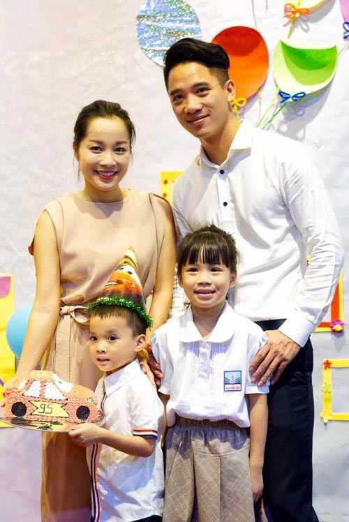 Bất ngờ với cuộc sống làm vợ, làm mẹ của 