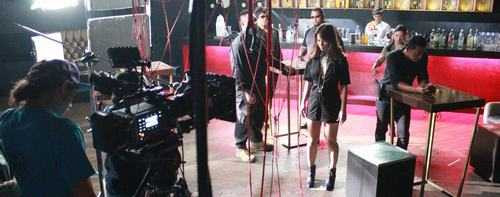 Maria Ozawa khoe lưng trần gợi cảm trong phim chính thống đầu tiên - 7