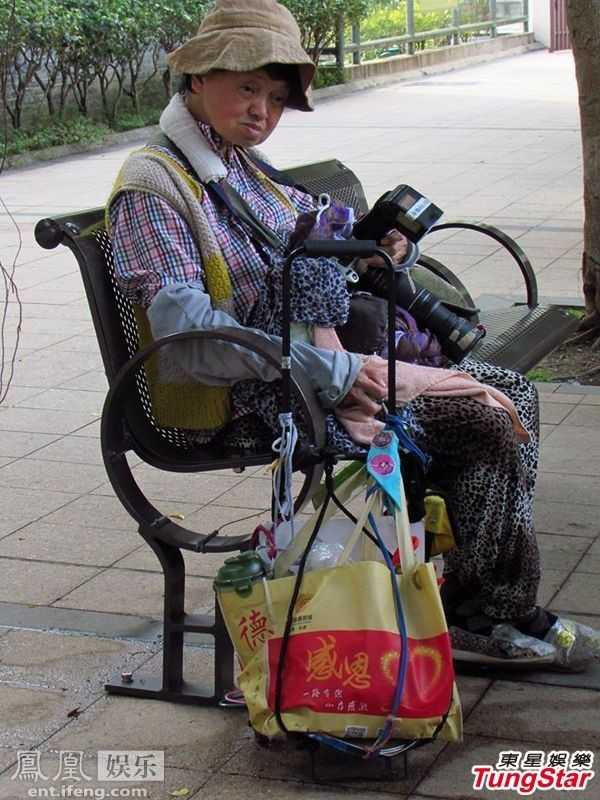 Anh trai Ly Lien Kiet song vat va trong ngoi nha lup xup hinh anh 4