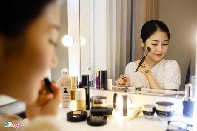 Ben trong can ho 3 ty dong moi tau cua Huong Tram hinh anh 6