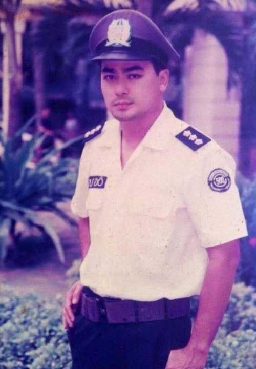 Nguyễn Hoàng vào vai đại úy trong một bộ phim anh từng tham gia.