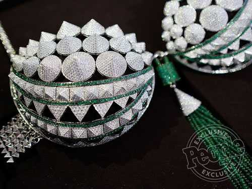 he lo my nhan mac ao lot 67 ty dong hinh anh 5