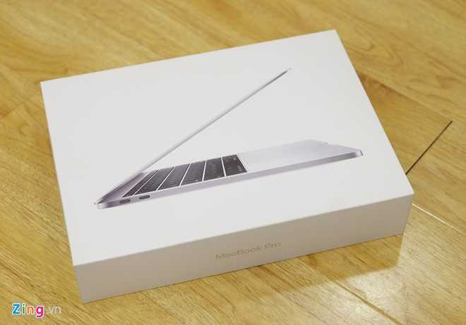 Mo hop MacBook Pro 2016 sieu mong ve VN gia 38 trieu dong hinh anh 1