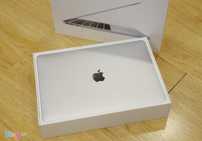 Mo hop MacBook Pro 2016 sieu mong ve VN gia 38 trieu dong hinh anh 2