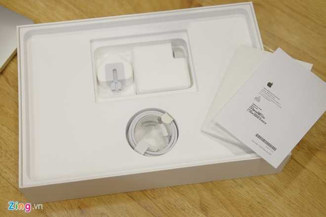 Mo hop MacBook Pro 2016 sieu mong ve VN gia 38 trieu dong hinh anh 3