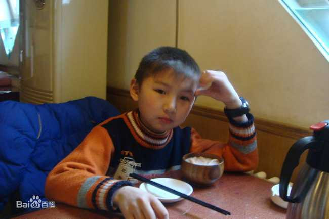 Chuyện ít người biết của cậu bé Mông Cổ hát về mẹ từng khiến hàng triệu người bật khóc - Ảnh 8.