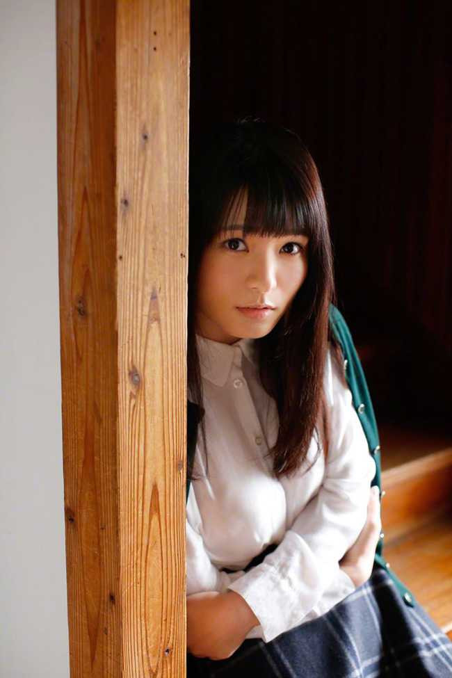 hang trieu dan ong nhat me man chan dai 19 tuoi nay hinh anh 13