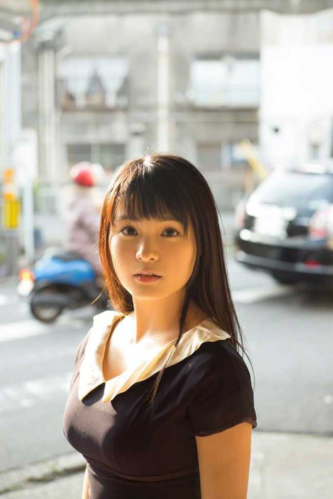 hang trieu dan ong nhat me man chan dai 19 tuoi nay hinh anh 10