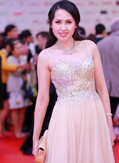 Minh Thư gặp nhiều khó khăn khi qua Mỹ du học vì không có người thân, họ hàng bên cạnh.