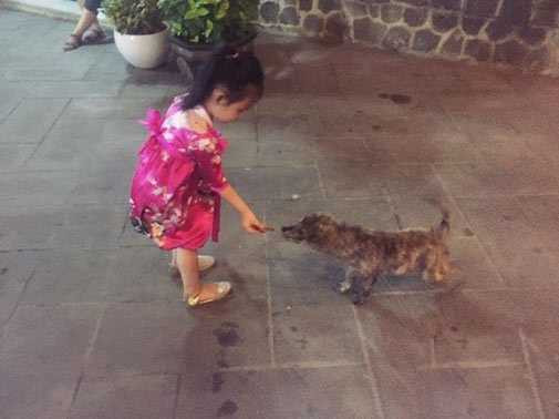 Choáng ngợp cuộc sống của con gái Thủy Tiên - Công Vinh - 11