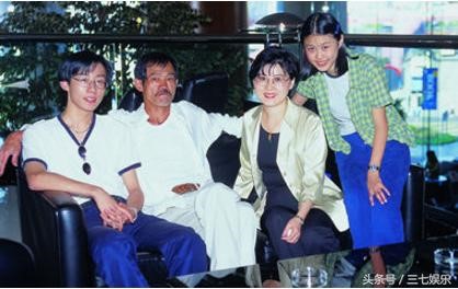 Cao thu phim 'Tuyet dinh Kung Fu' ngheo nhat showbiz hinh anh 3