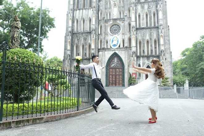 Anh cuoi hai huoc cua co dau nang hon chu re gan 20 kg hinh anh 4