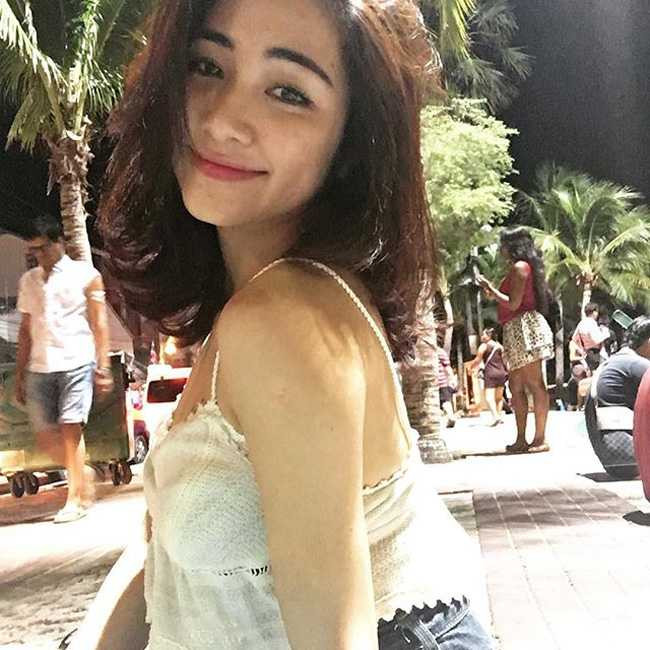 sau chia tay, hoa minzy "doi xu" voi hinh xam ten cong phuong o nguc trai the nay hinh anh 4