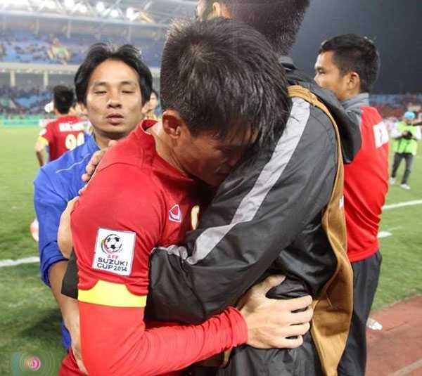 Công Vinh đã nhiều lần không cầm được nước mắt trước những thất bại.