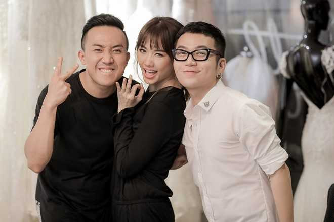 Tran Thanh dat rieng hai mau vay cuoi cau ky cho Hari Won hinh anh 6