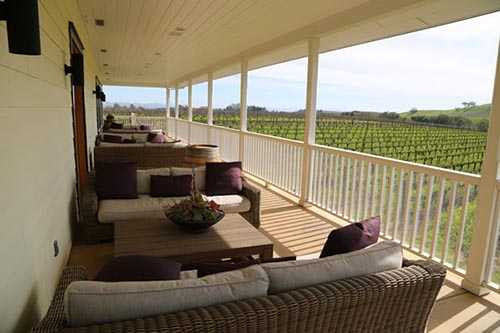 Nhà đẹp không tưởng của 3 tỷ phú ồn ào nhất showbiz Việt - 6