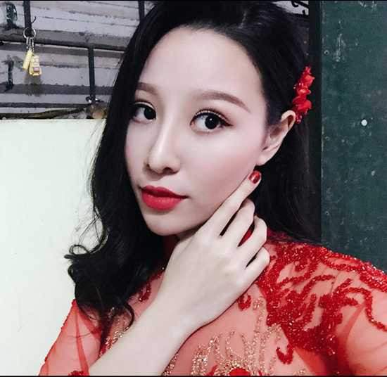 vo-moi-cuoi-cua-manh-quan-nhat-ky-vang-anh-xinh-nhu-hot-girl-5