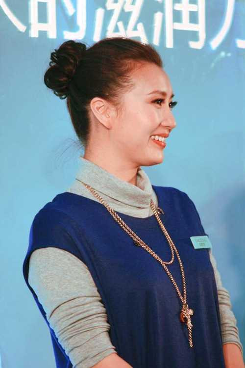 Nàng A Tử của “Thiên Long Bát Bộ” phát tướng ở tuổi U40 - 1