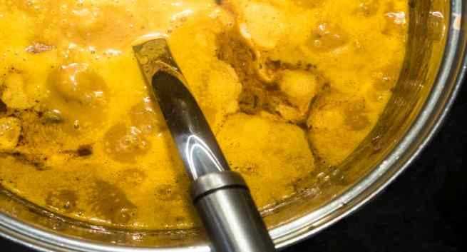 6 dau hieu canh bao thuc pham bi oi thiu hinh anh 2