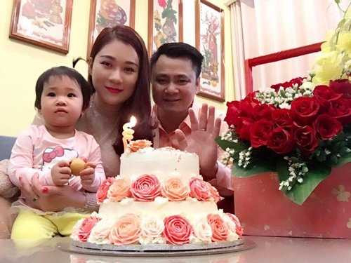 Vợ Tự Long: Giữ thứ không phải của mình thật bi đát ảnh 4