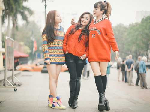 Mỹ nhân 4 lần đò, 40 tuổi vẫn quá trẻ đẹp bên 2 con gái hotgirl - 1