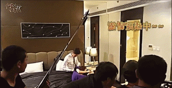 Cười ra nước mắt với hậu trường 