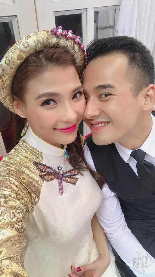 Nguyet Anh va ong xa An Do rang ro cung dan sao Viet trong le an hoi hinh anh 9