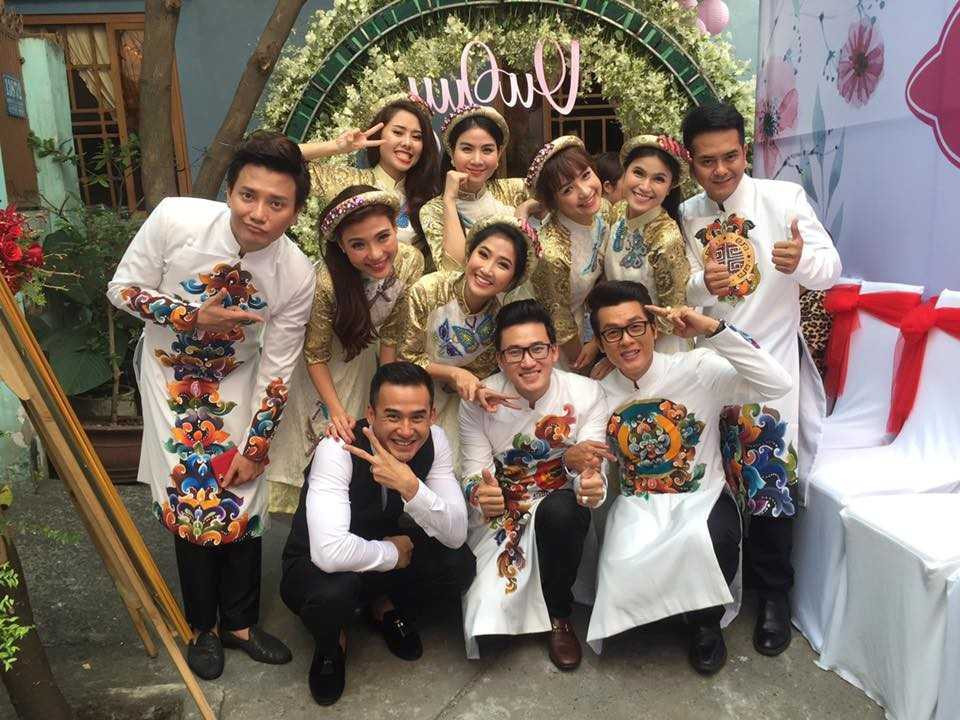 Nguyet Anh va ong xa An Do rang ro cung dan sao Viet trong le an hoi hinh anh 11