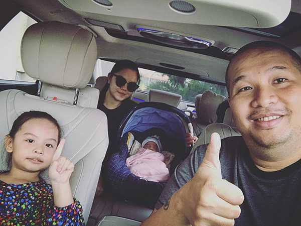 quang-huy-hai-huoc-ke-chuyen-con-gai-lon-tu-khi-co-em