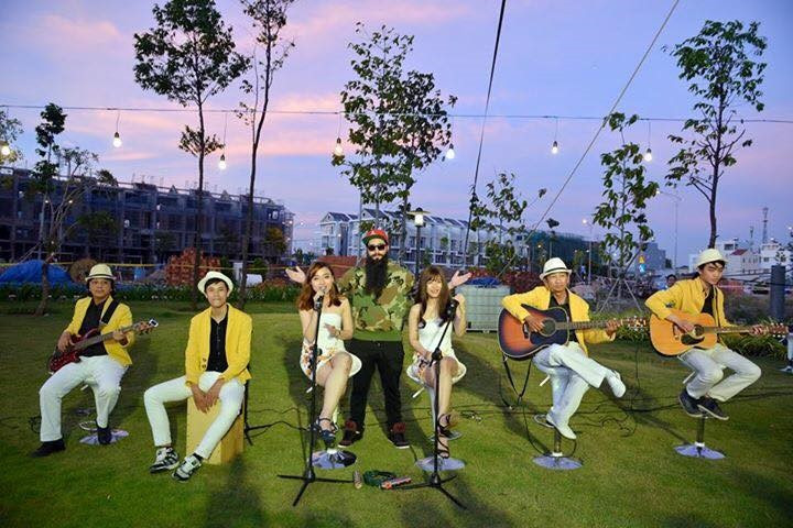 Dao dien 'Kong: Skull Island' tim mua biet thu o Sai Gon hinh anh 5