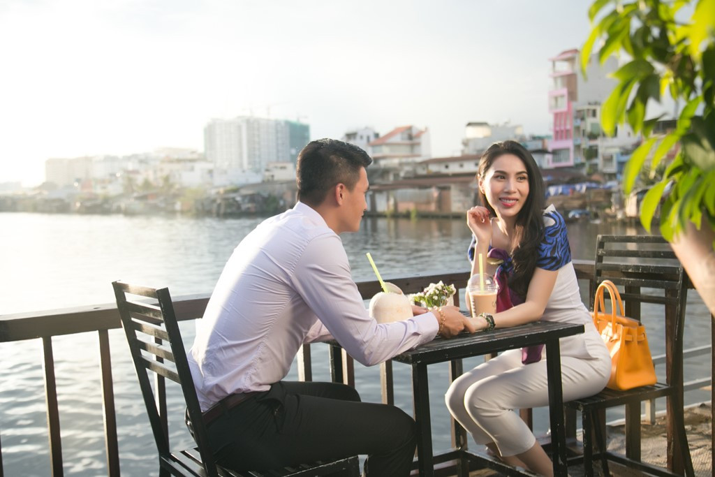 Cong Vinh, Thuy Tien ghi hinh cho kenh truyen hinh nuoc ngoai hinh anh 4