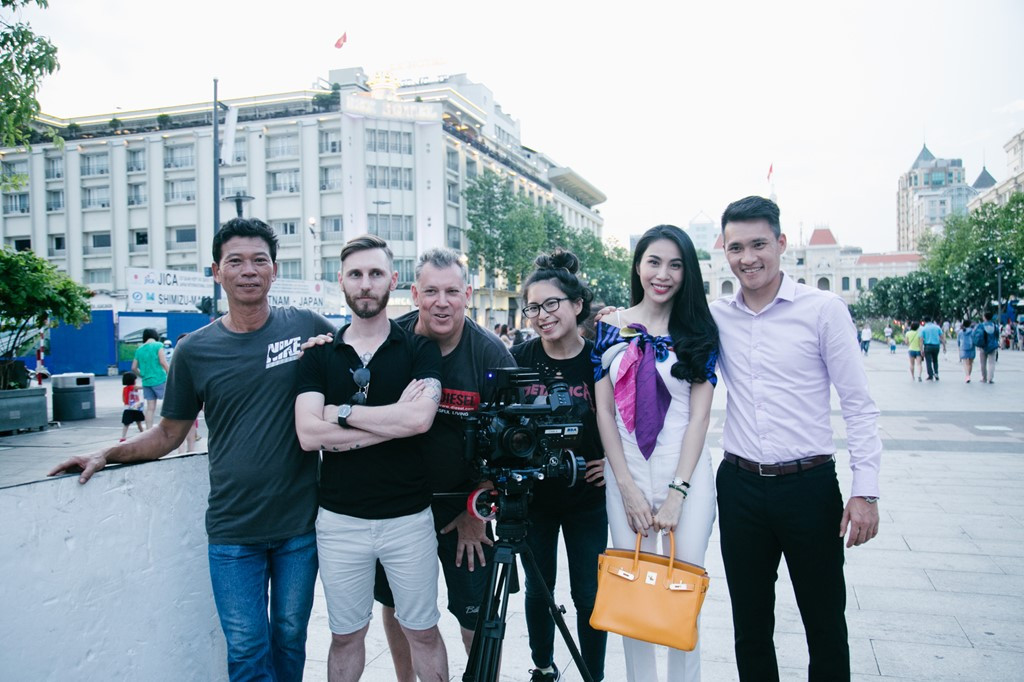 Cong Vinh, Thuy Tien ghi hinh cho kenh truyen hinh nuoc ngoai hinh anh 8