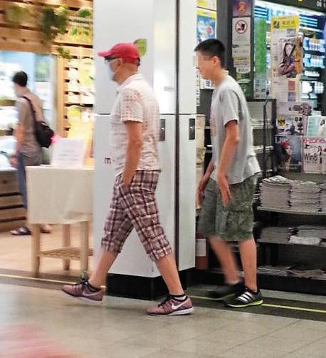 Sao “Thiên long bát bộ” và cái tát trời giáng vào Thành Long - 3