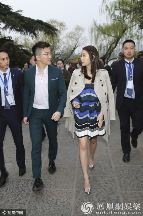 Lam Tam Nhu va To Huu Bang bi bua vay khi di su kien chung hinh anh 1